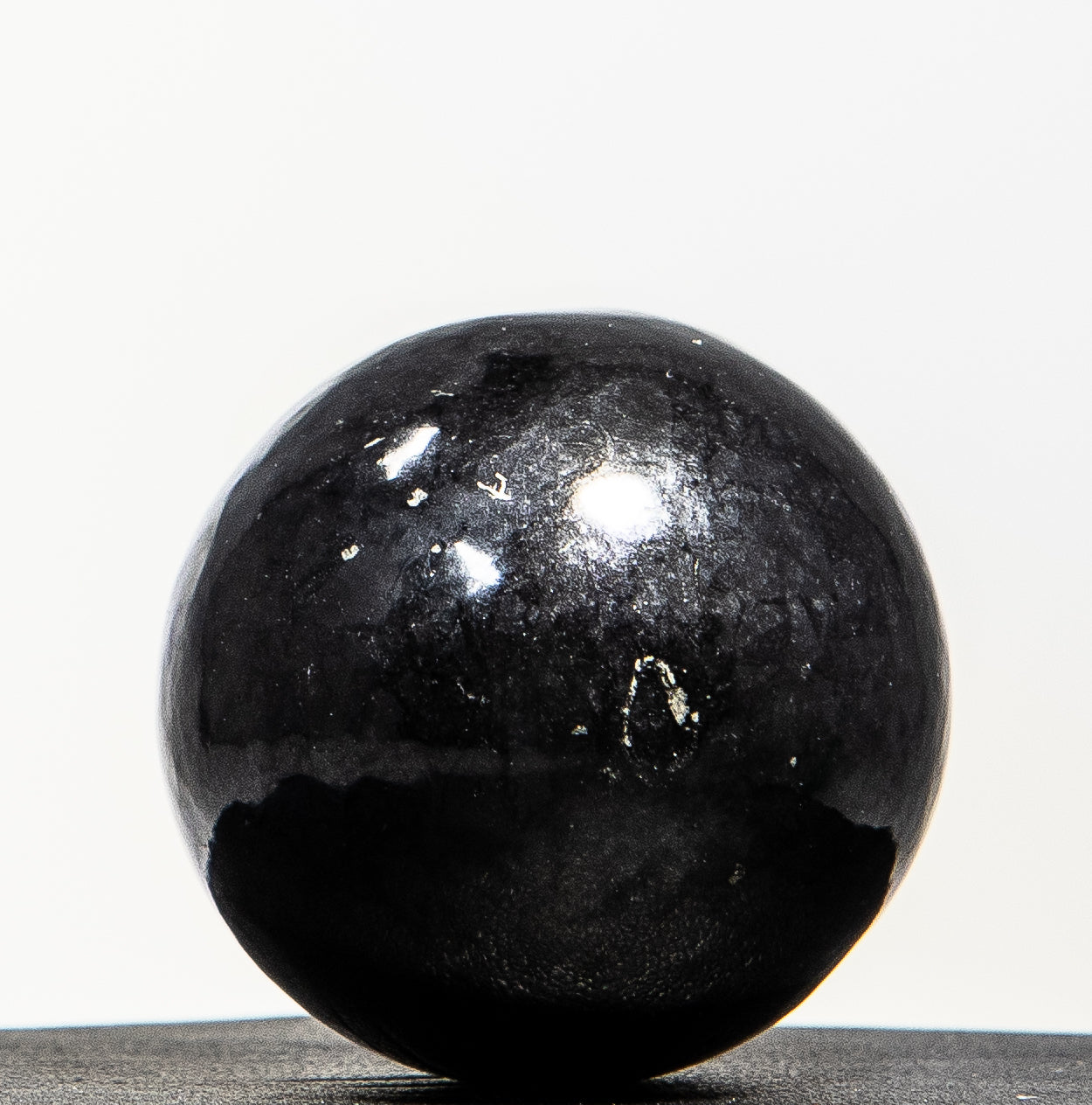 206 Shungite Sphere 51 g 1.5x4.5in