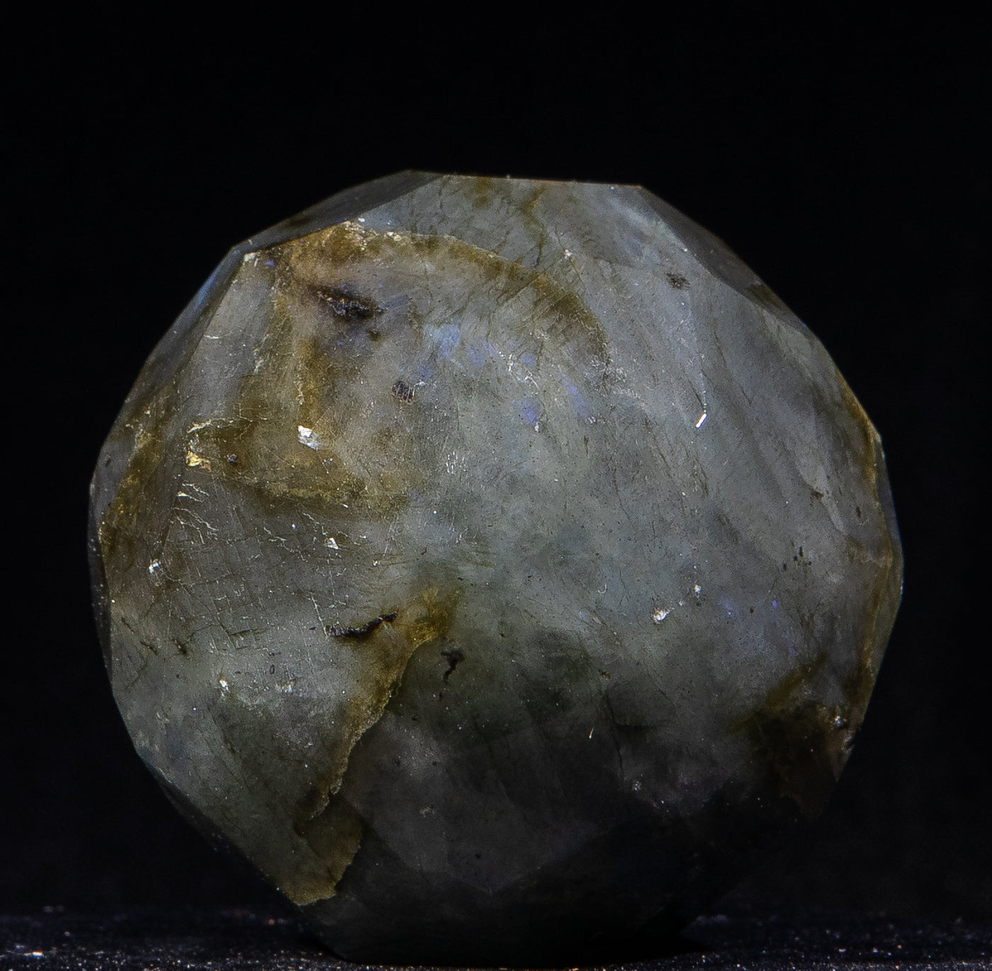 232 Labradorite Sphere  197 g 2x6.5in