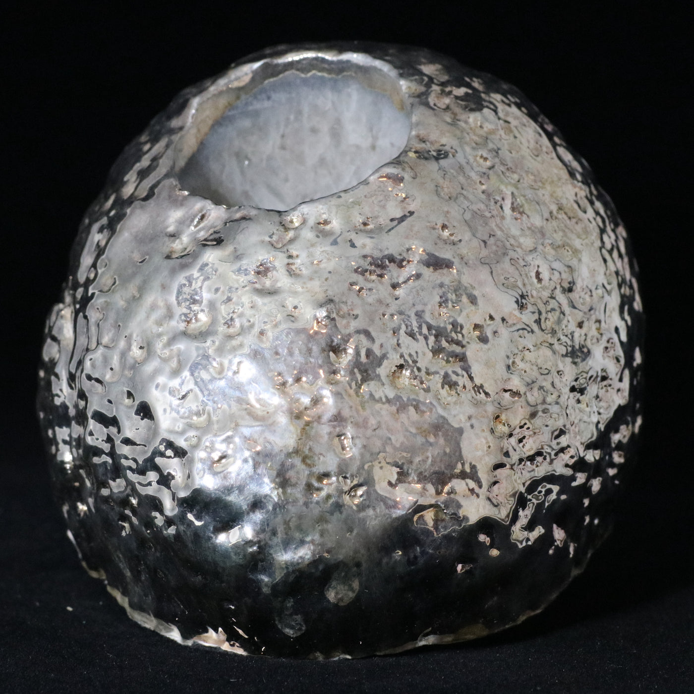 630 Geode Candle Holder 2LB 3.5IN X 4IN