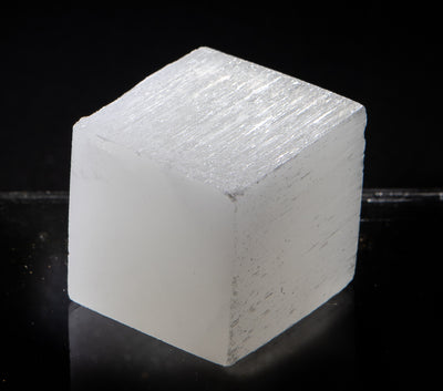 335 Selenite Cubes 144 g 1.5 x1.5 in